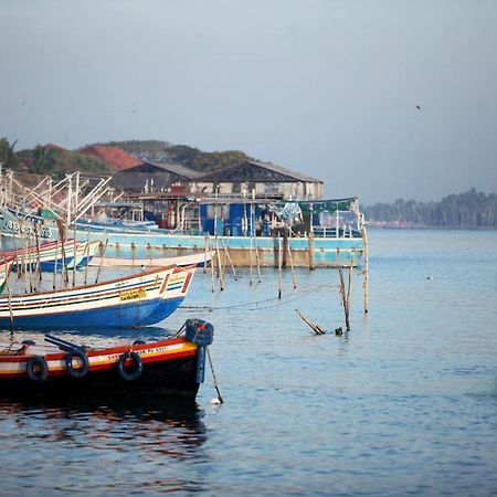 Bloom Boutique Waterfront Fort Kochi Exteriör bild