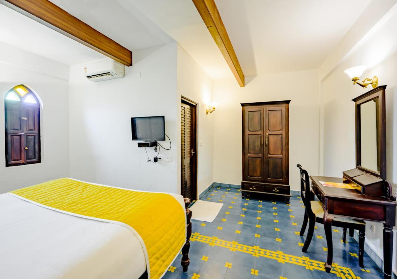 Bloom Boutique Waterfront Fort Kochi Exteriör bild